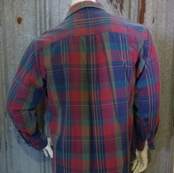 VINTAGE Colorful Plaid 417 Over Easy Van Heusen Long Sleeve Button Up Shirt - Picture 4 of 9